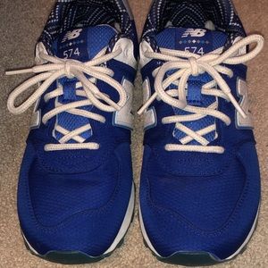 New balance shoes
